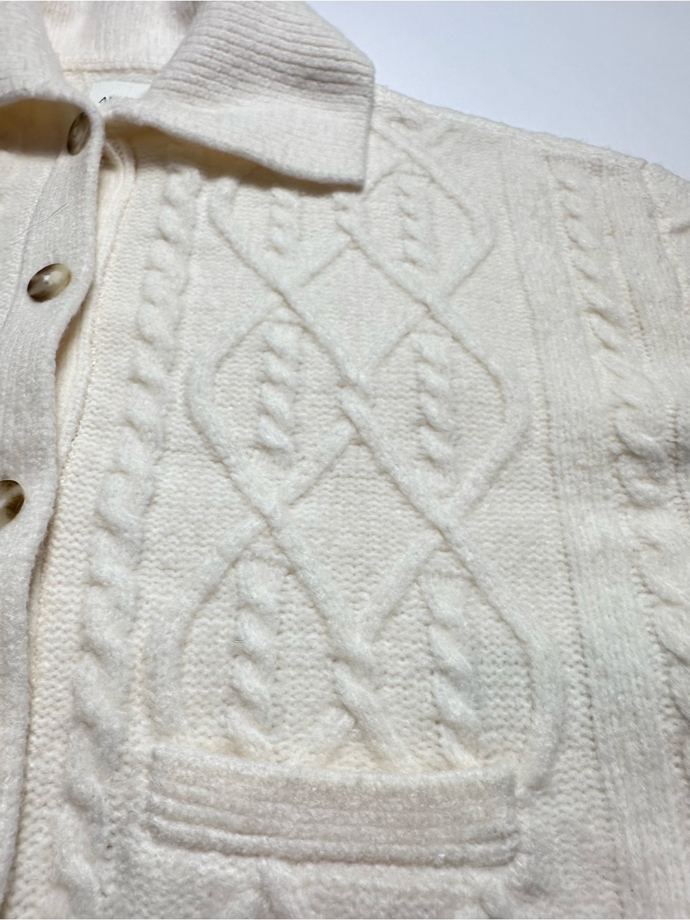 Abercrombie & Fitch Ivory Cable Knit Collared Cardigan Sweater - Picture 8 of 12
